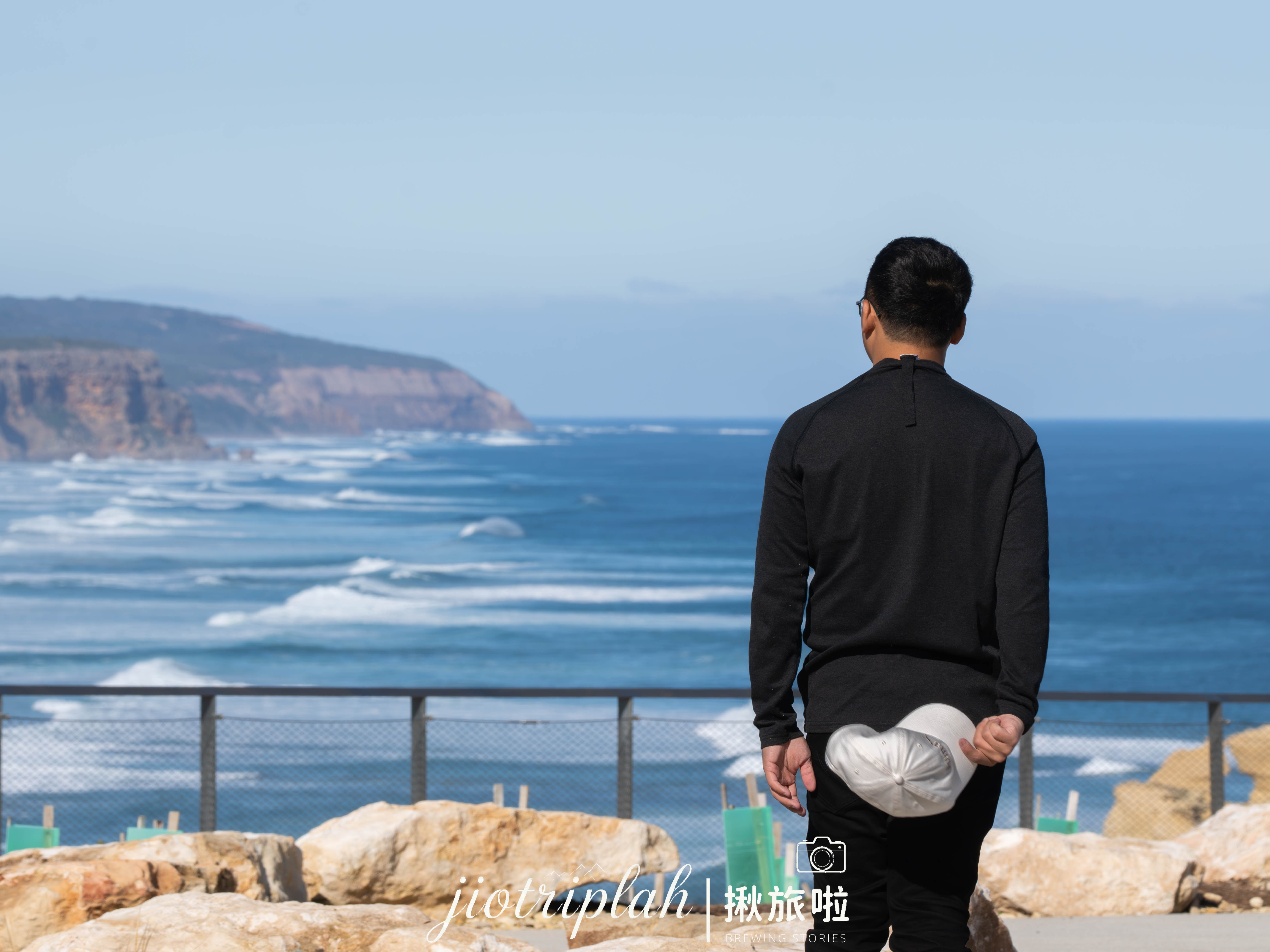 獨自聽海的少年