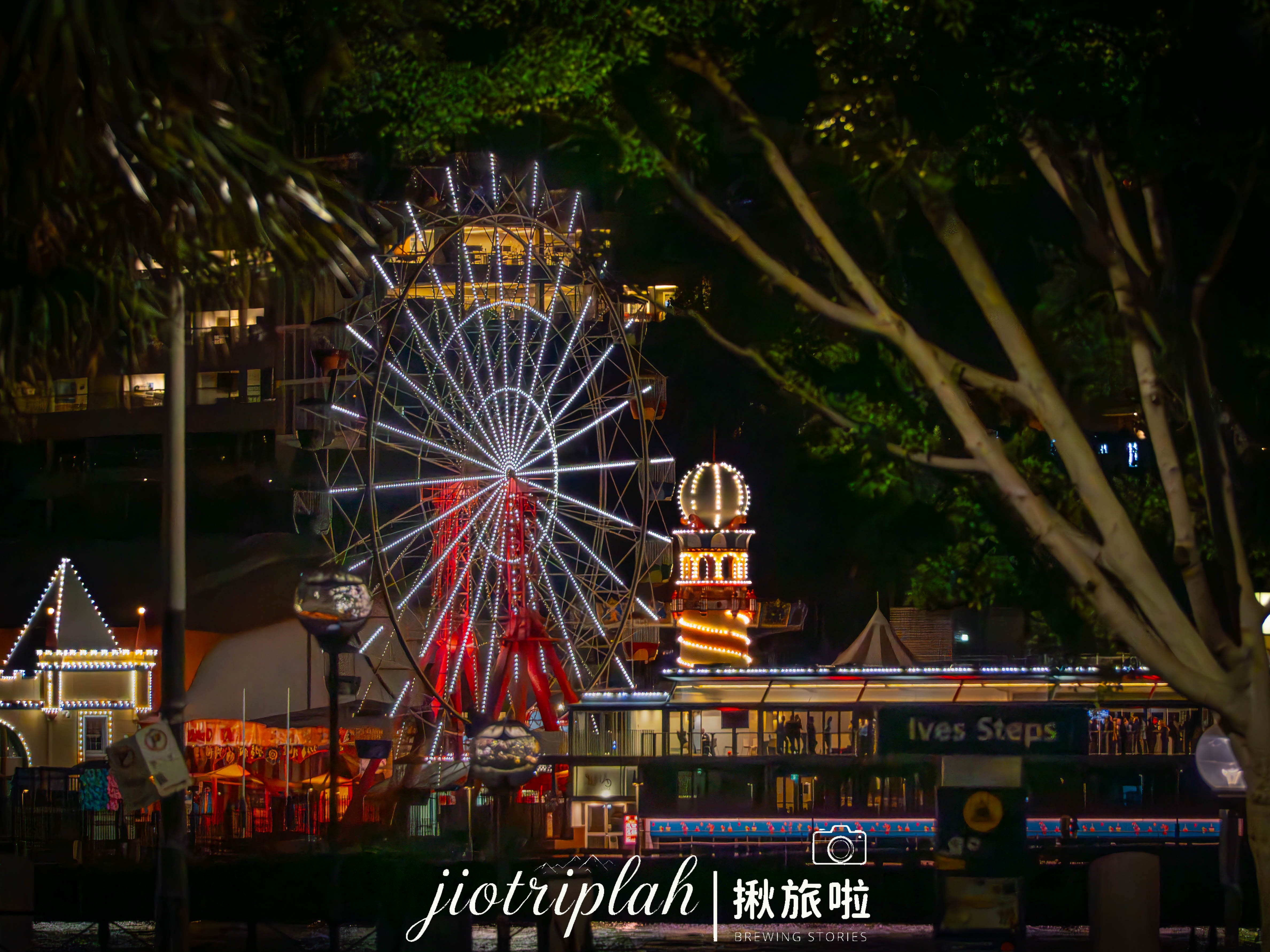 摩天輪旋轉光影